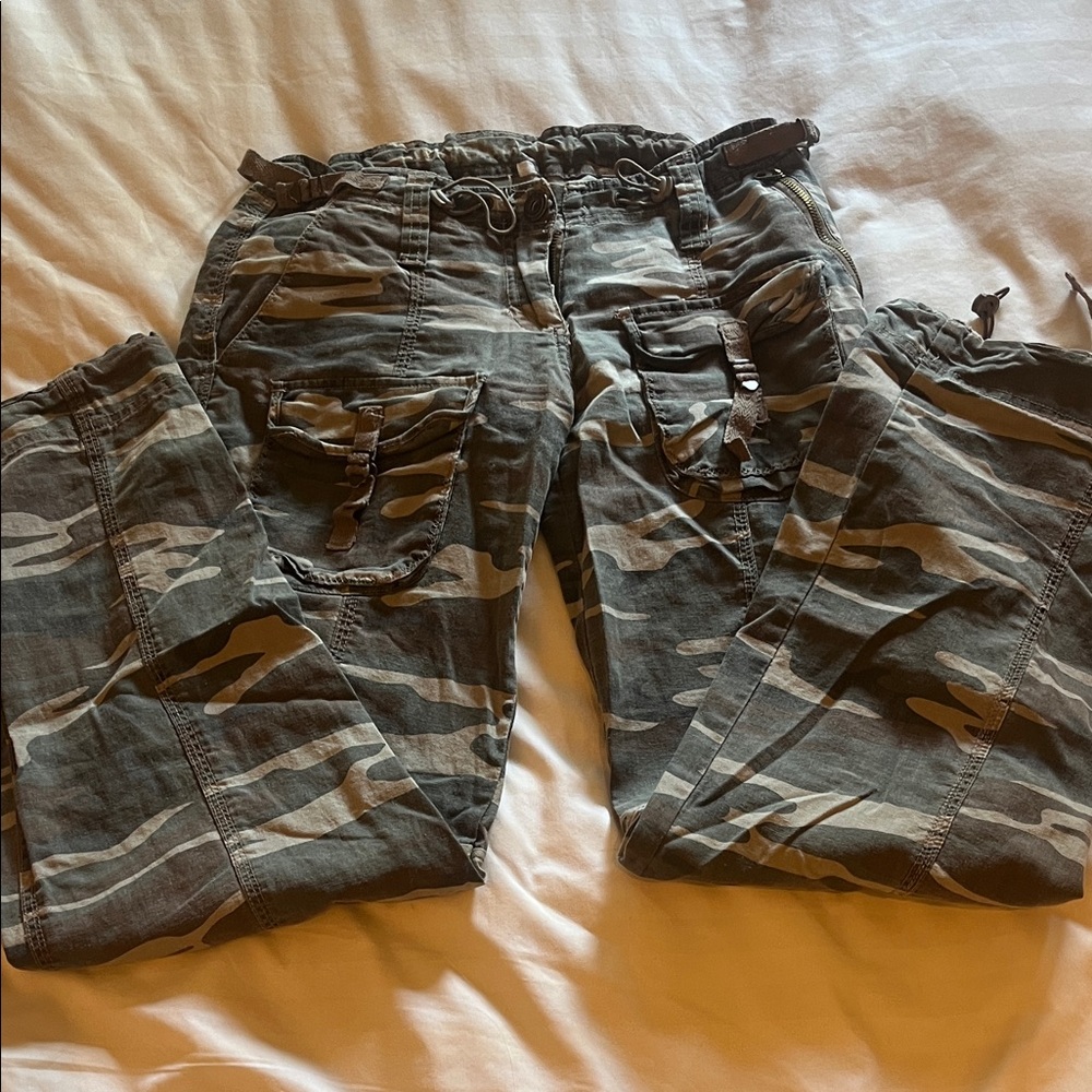Ashley By 26 International Camouflage Cargo Pants
